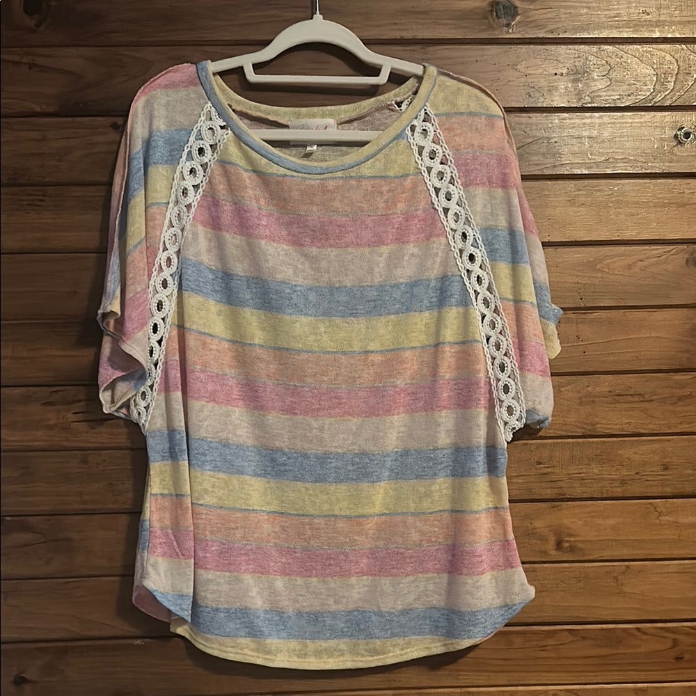 Sugarfox - Multi-Colored Relaxed Short Sleeve Blouse - 1X